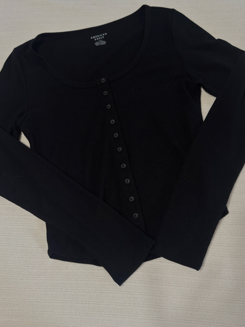 American Eagle Waffle Button Up Long Sleeve / Black / Large